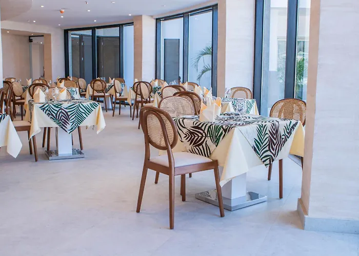 Üdülőközpont Amarina Sapphire Beach Hotel Hurghada-Couples & Adults Only 5*