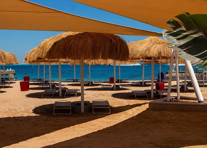 Üdülőközpont Amarina Sapphire Beach Hotel Hurghada-Couples & Adults Only 5*
