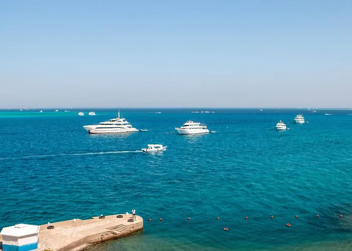 Amarina Sapphire Beach Hotel Hurghada-Couples & Adults Only 5*
