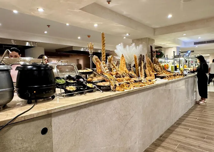 Üdülőközpont Amarina Sapphire Beach Hotel Hurghada-Couples & Adults Only 5*